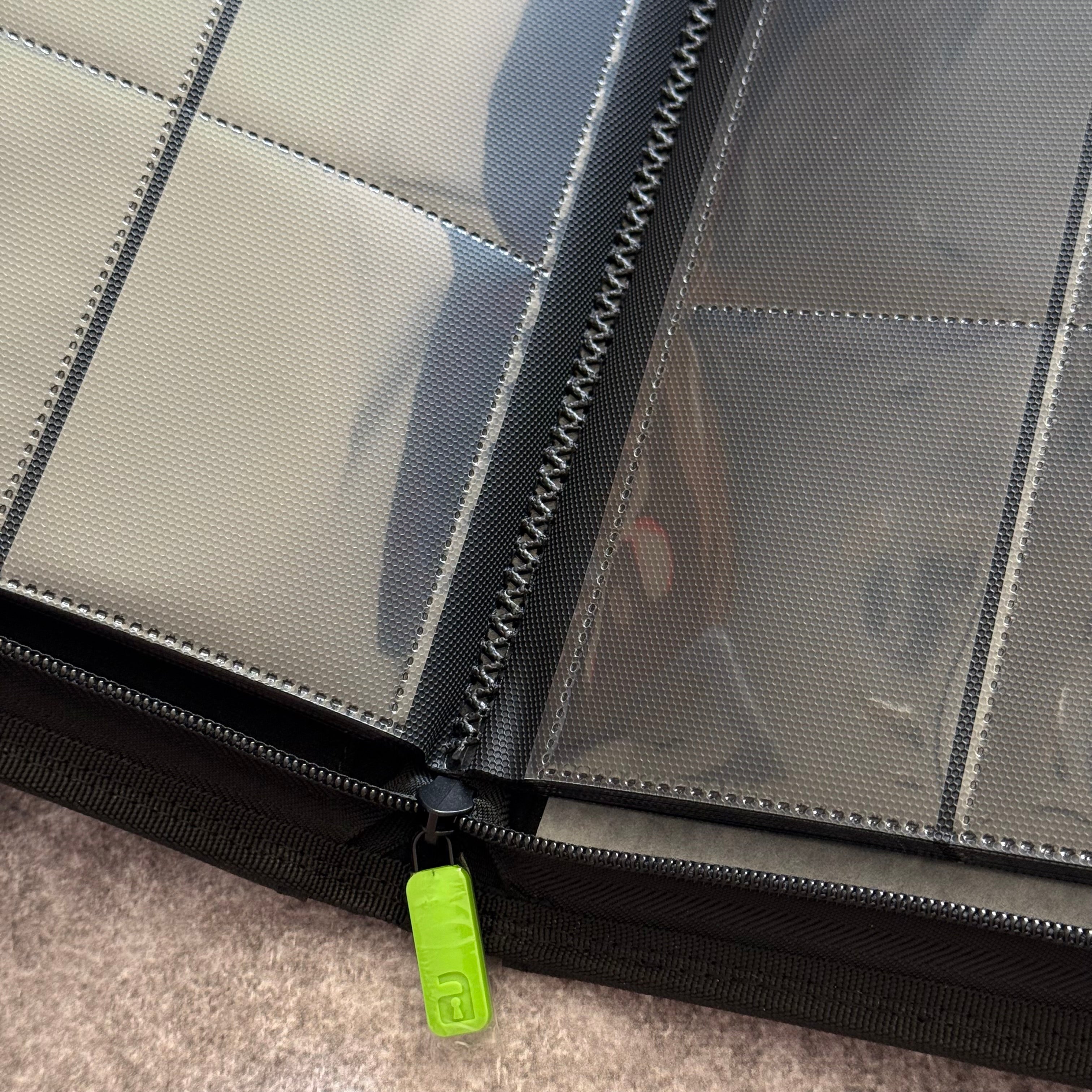 VaultX 9-Pocket Exo-Tec® Zip Binder