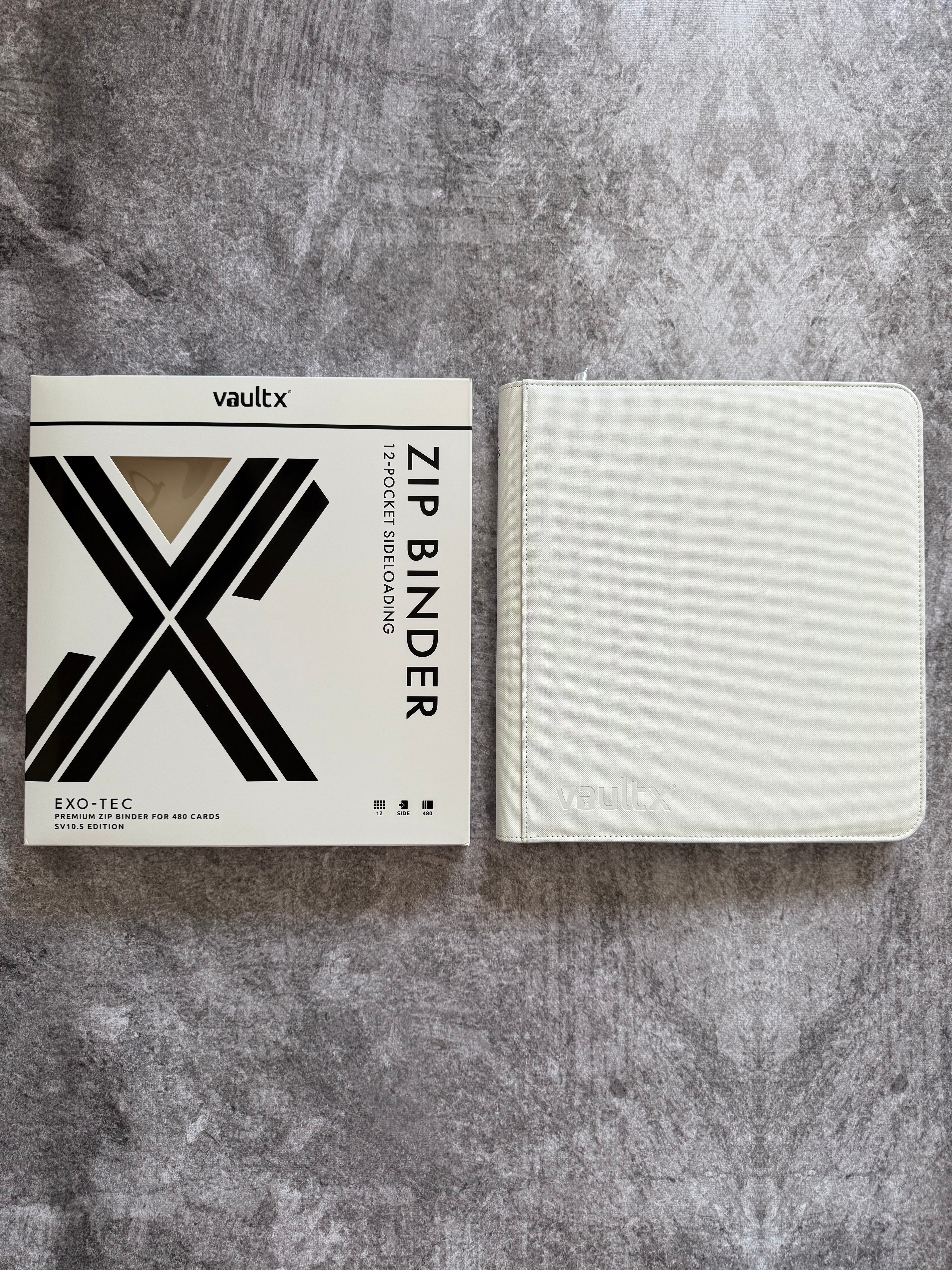VaultX 12-Pocket Exo-Tec Zip Binder SV10.5 White (EDICION LIMITADA)