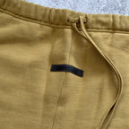 Short Essentials Amber