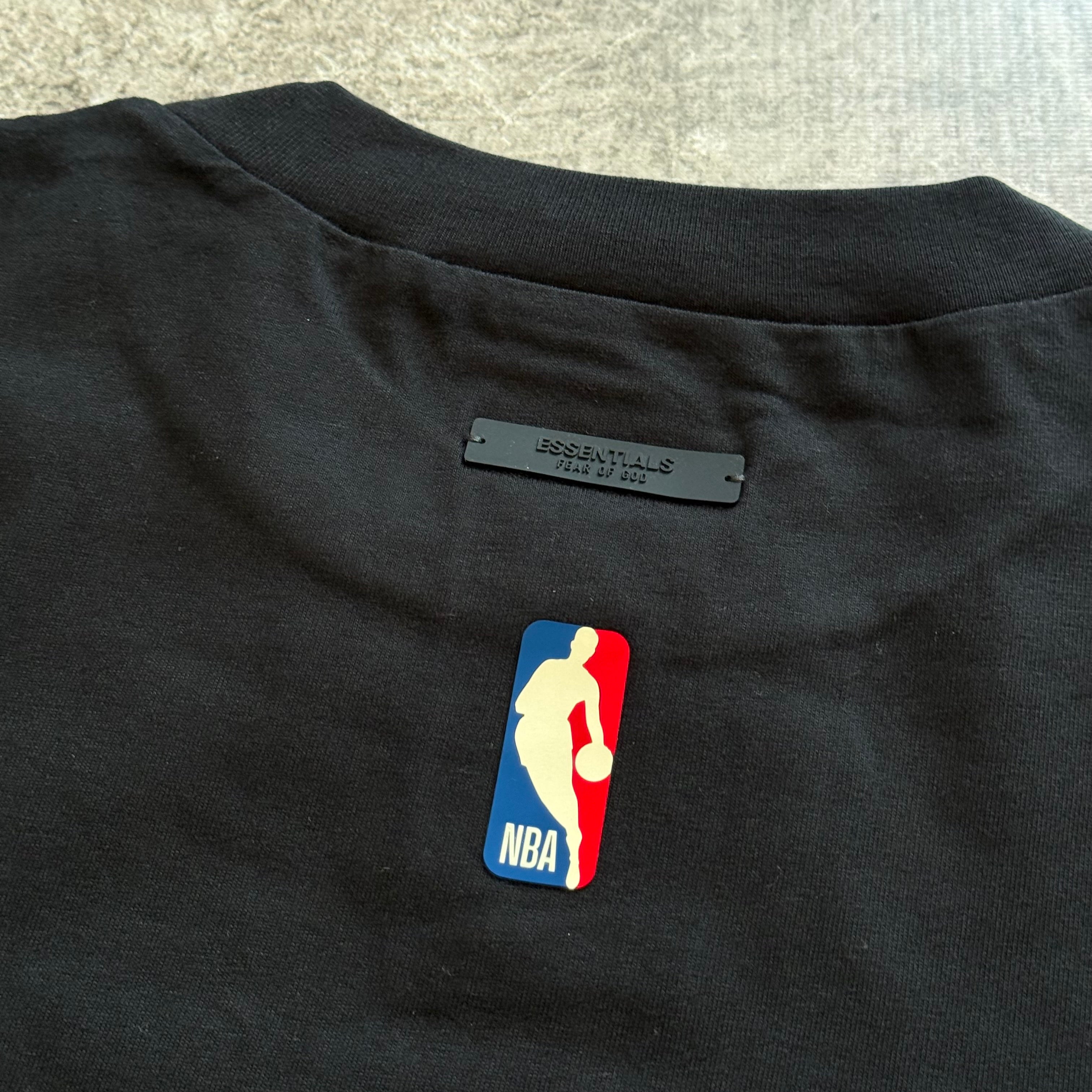 Essentials Bulls Tee - Black