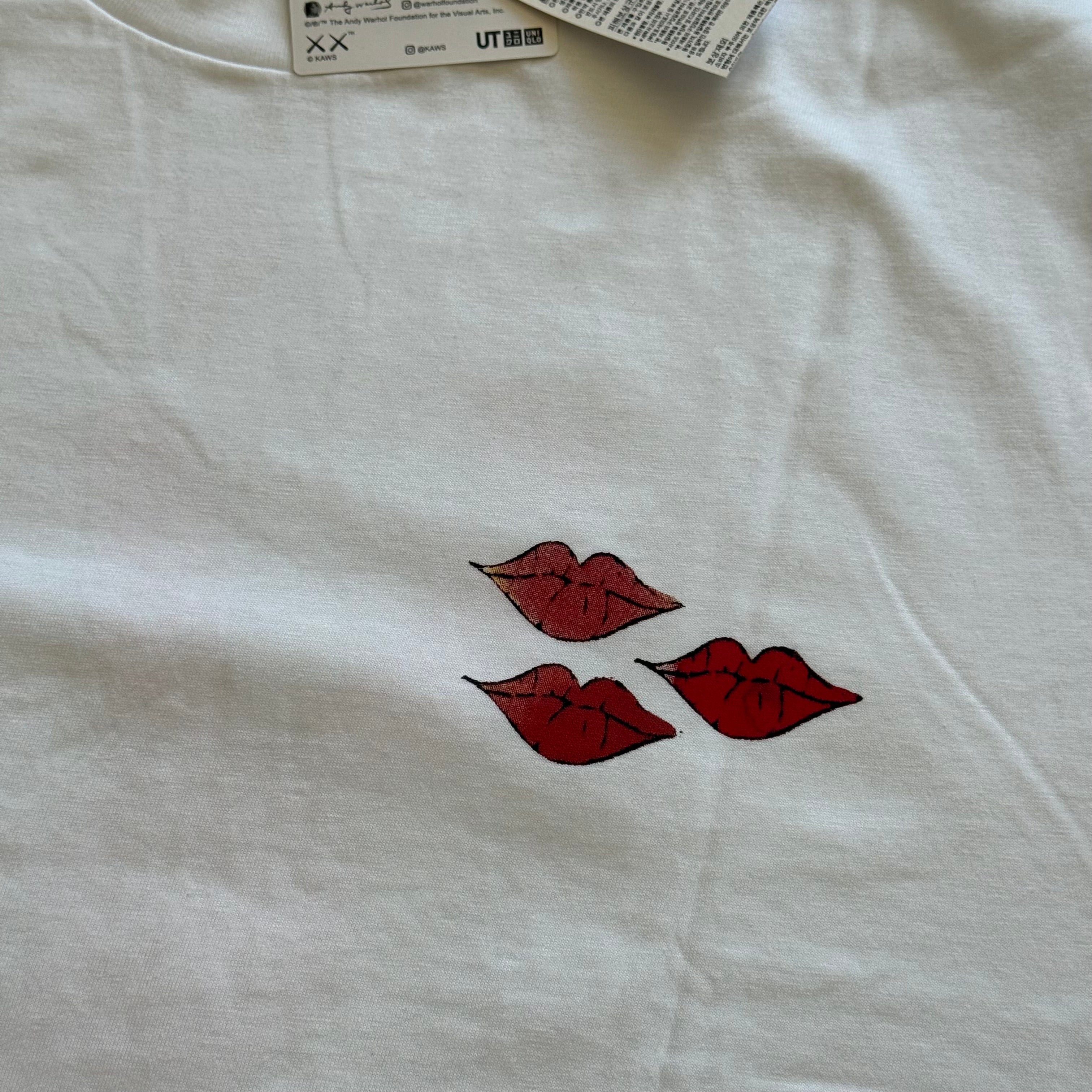 Remera KAWS x Uniqlo Warhol UT Graphic "Love" - Asia sizing