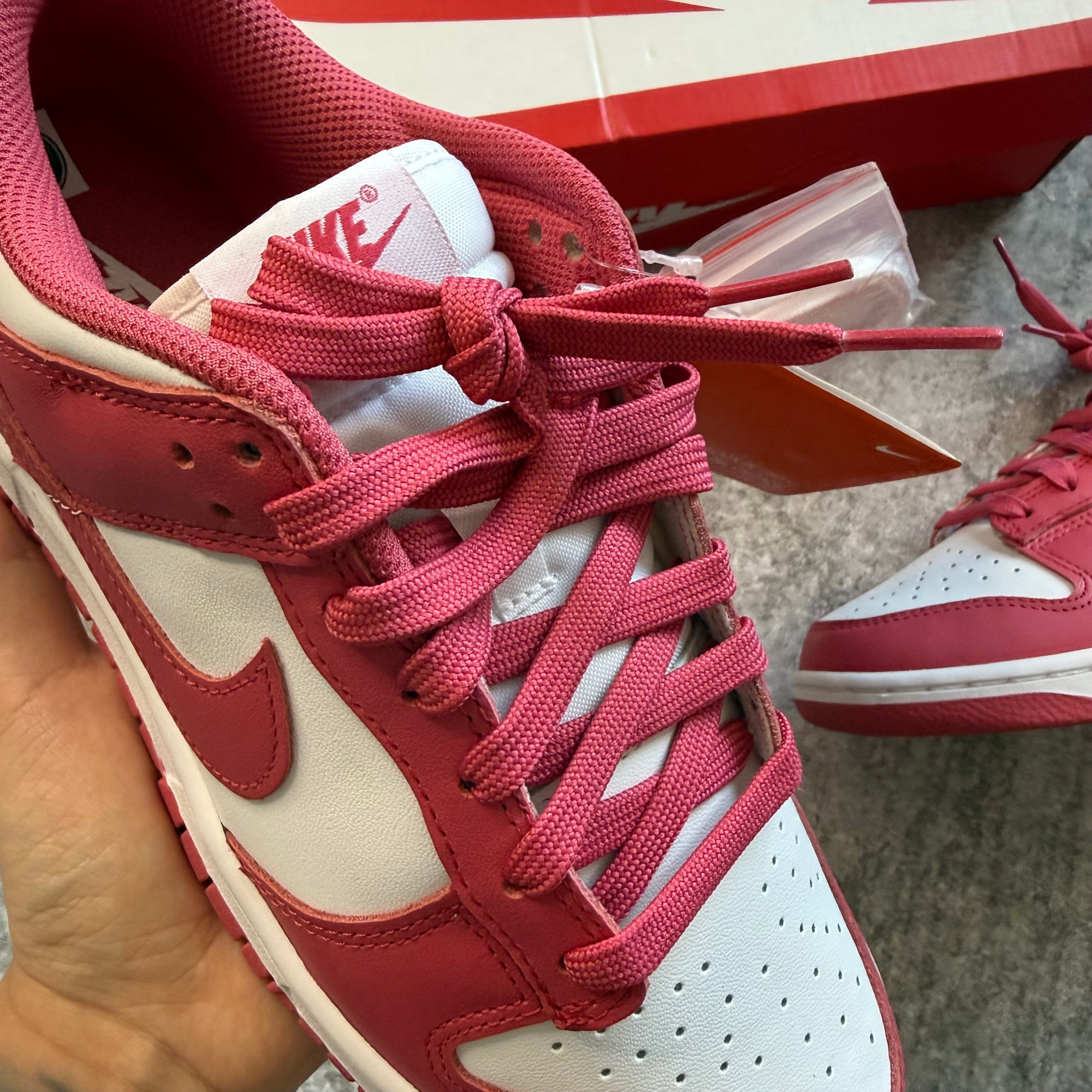 Dunk low Archeo Pink (W)