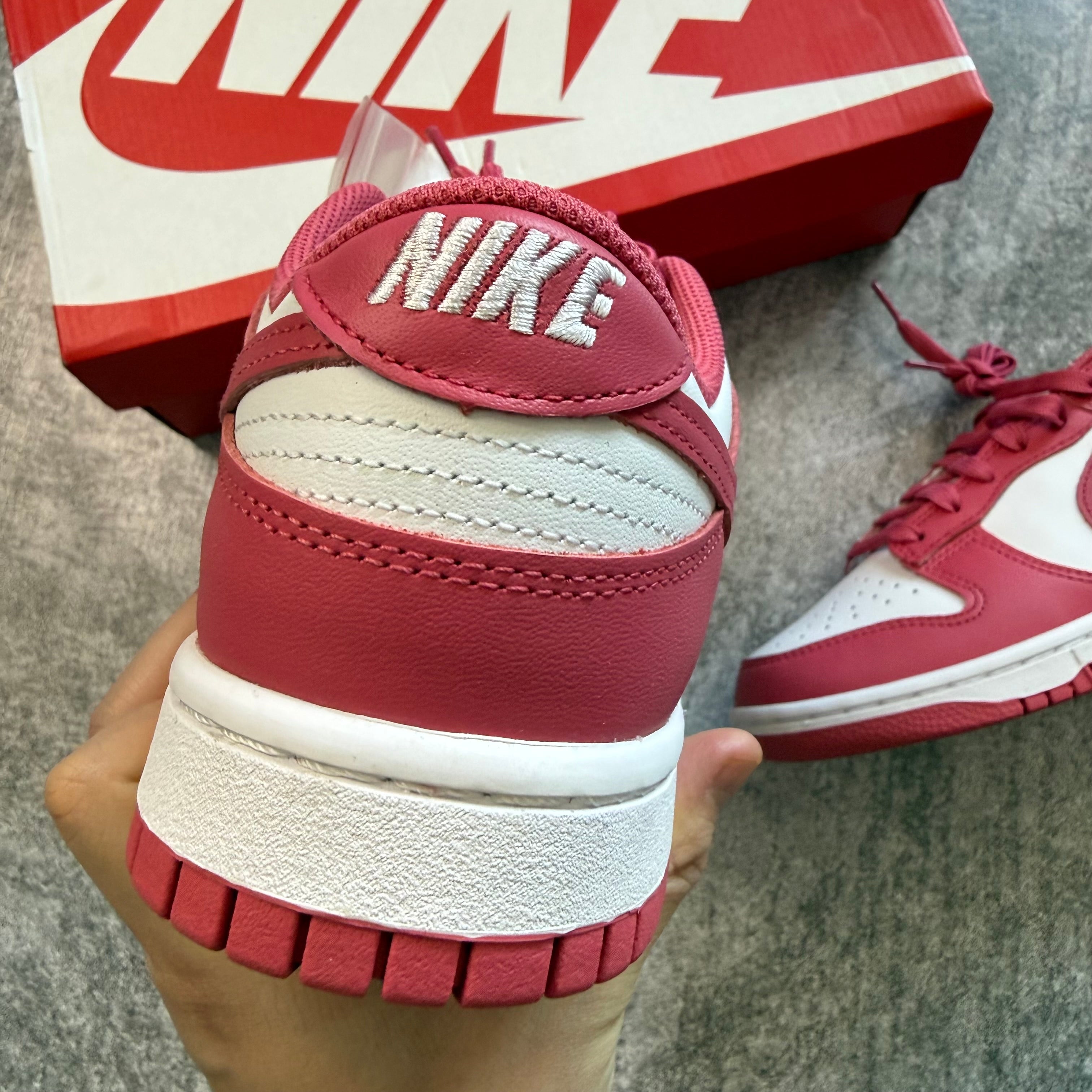 Dunk low Archeo Pink (W)