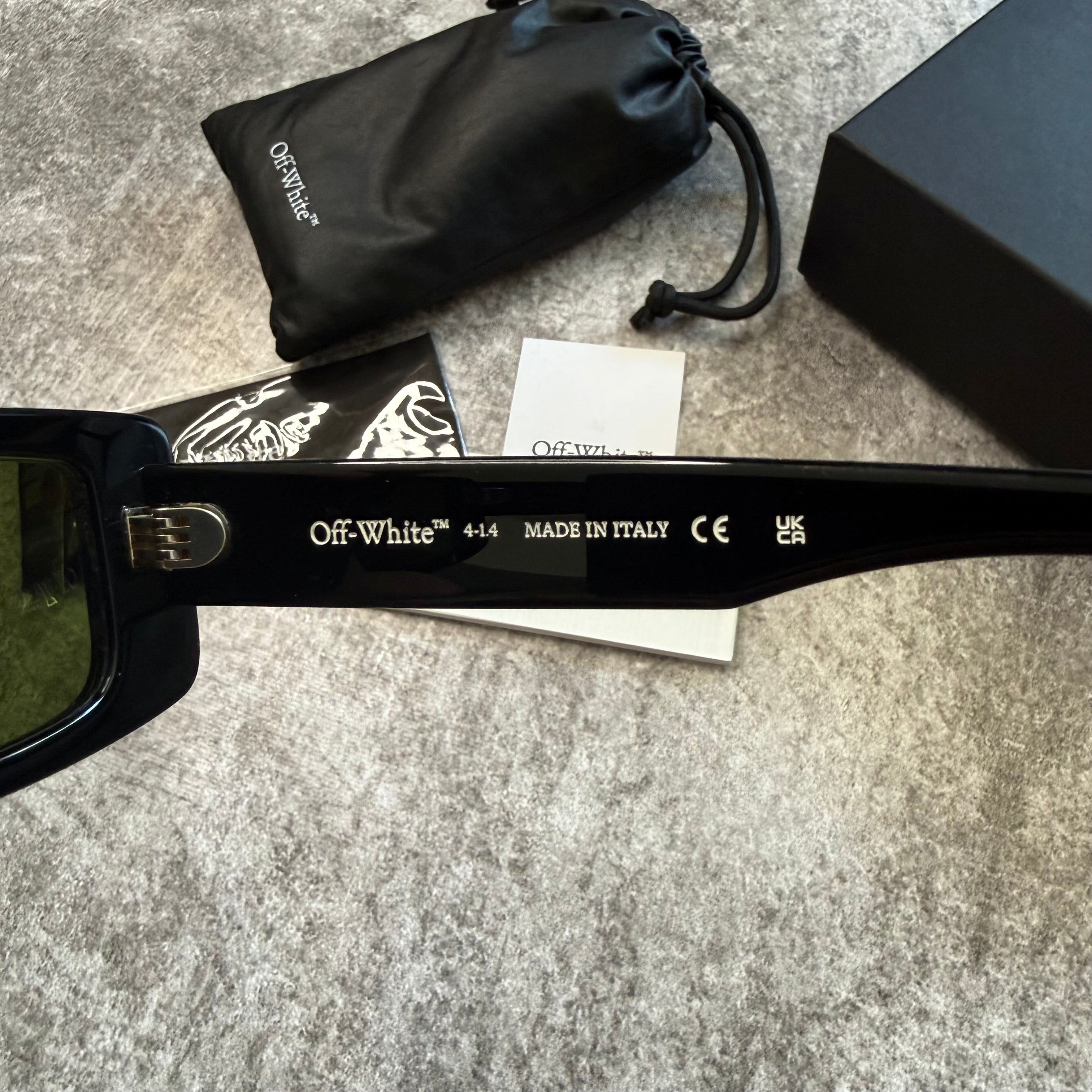 OFF-WHITE Arthur Sunglasses Black