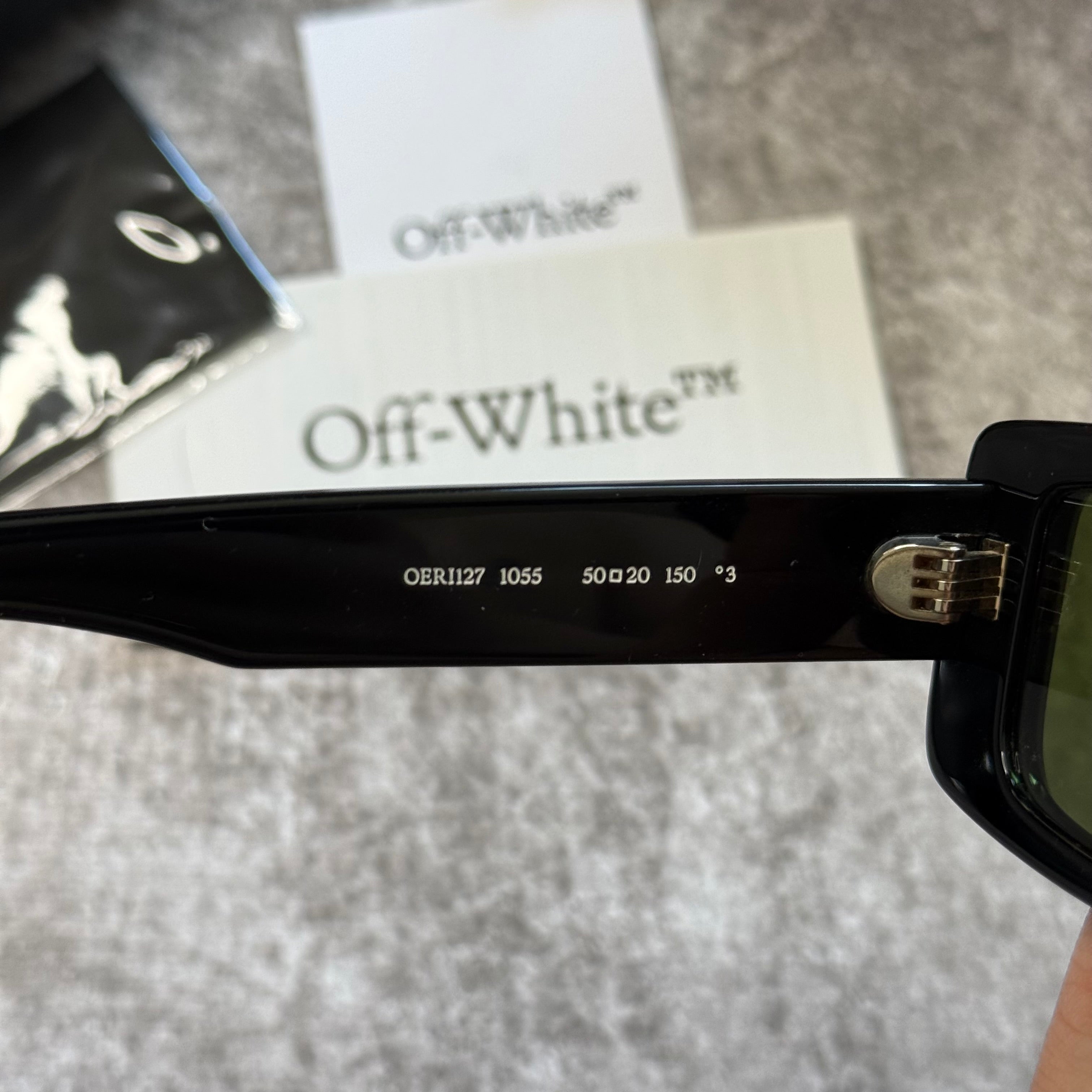 OFF-WHITE Arthur Sunglasses Black