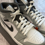 Jordan 1 Mid Light Smoke Grey Anthracite
