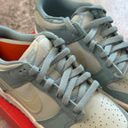 Nike Dunk low Clear blue swoosh (GS)