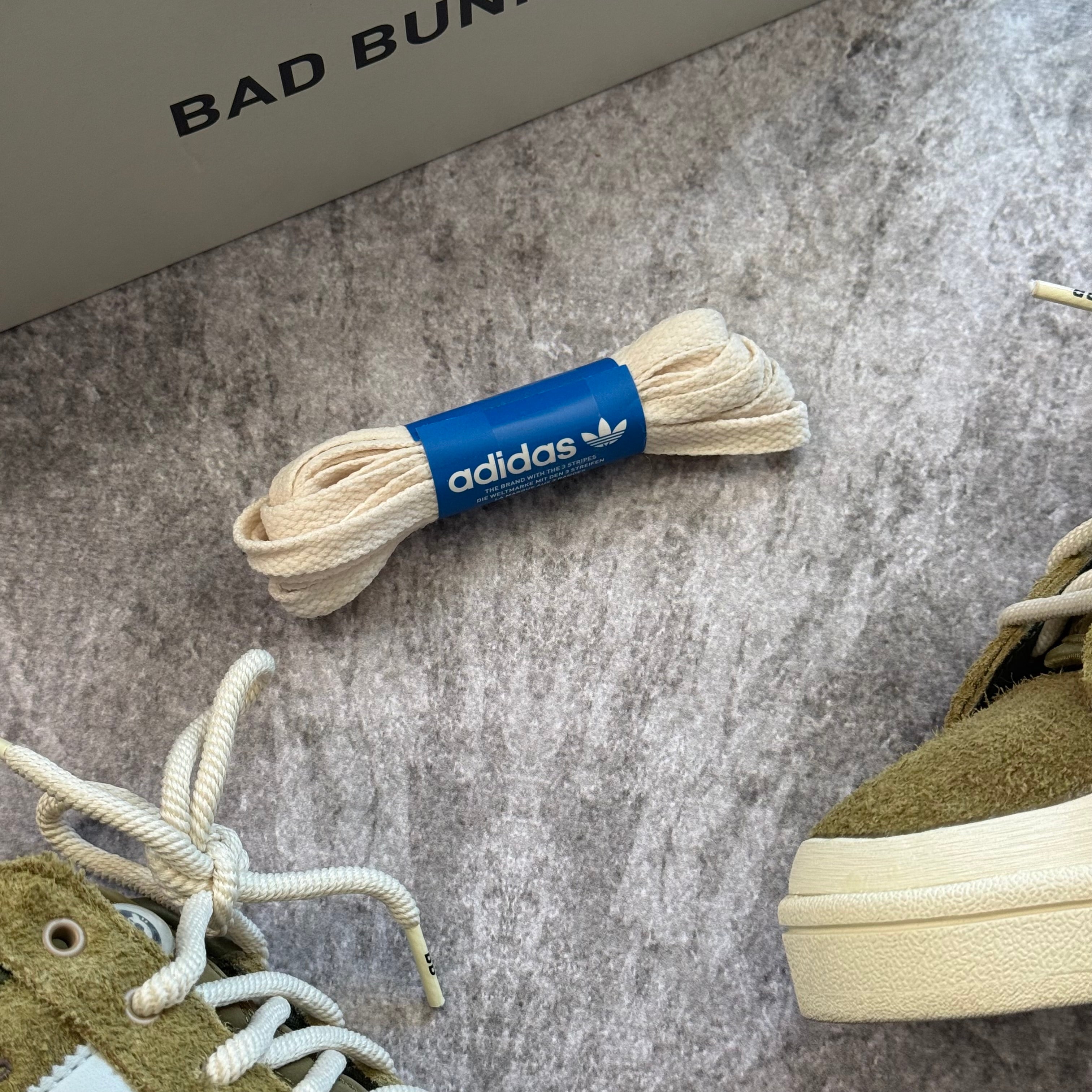 Campus light Bad Bunny "Wild Moss" - VNDS (JC)