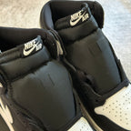 Jordan 1 High Black White