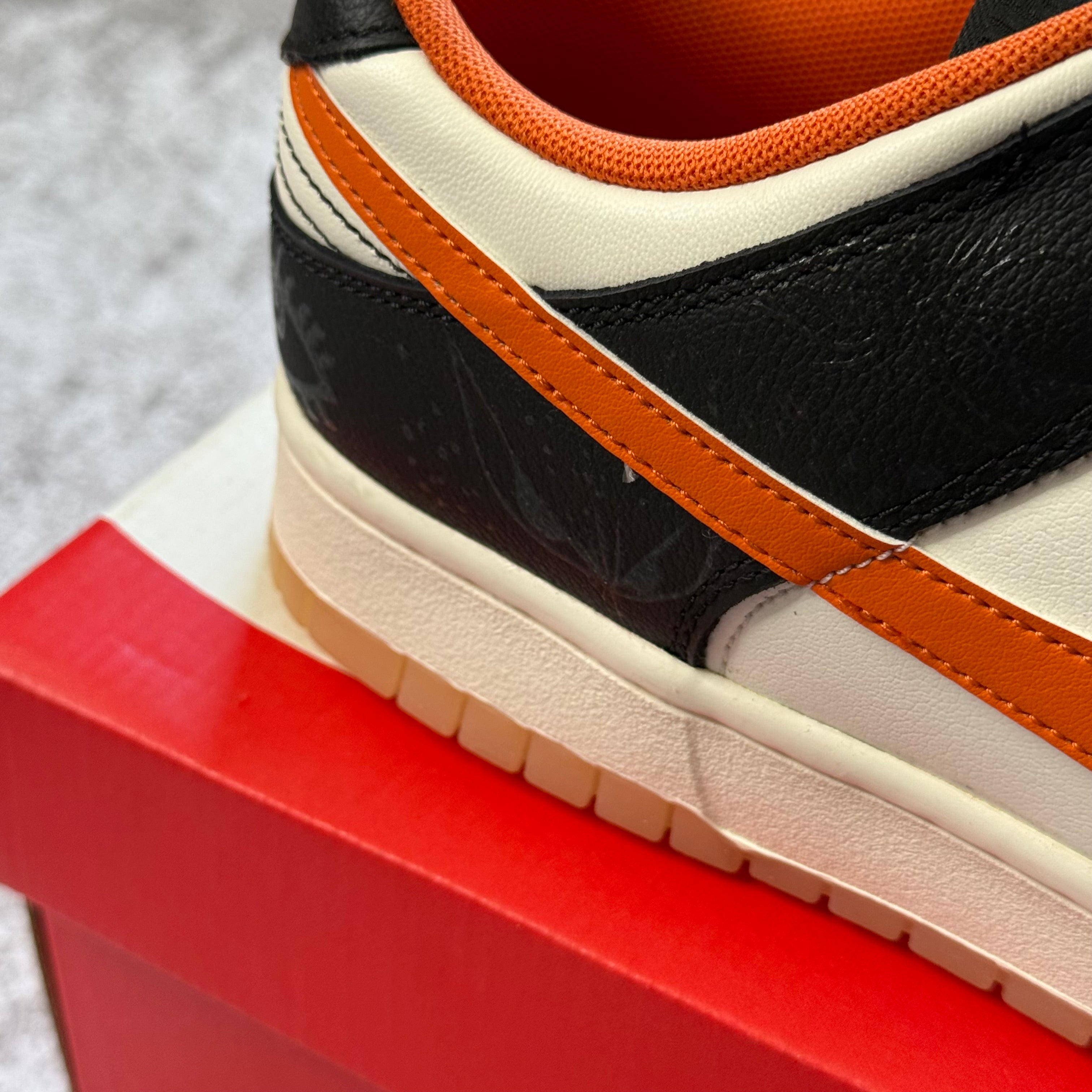 Nike Dunk low Halloween 2021