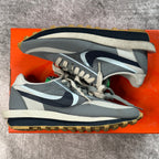 Nike LD Waffle sacai CLOT Kiss of Death 2 Cool Grey - VNDS