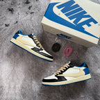 Jordan 1 Retro Low OG SP Fragment x Travis Scott - VNDS (JO)