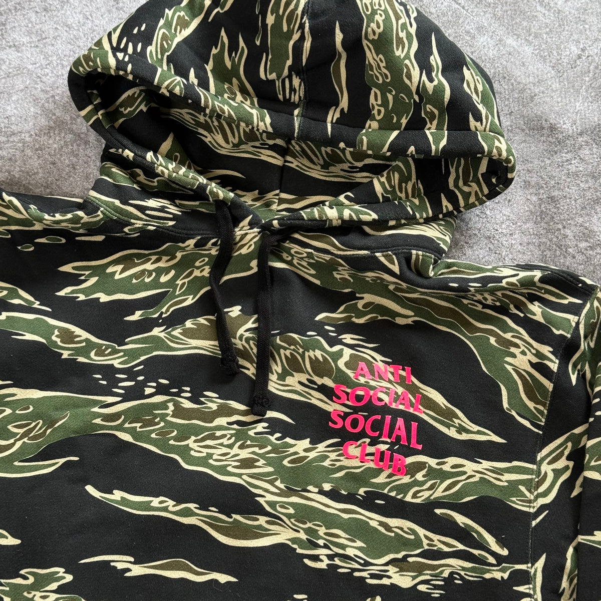 Hoodie Anti Social Social Club - Camo/Pink (USED)