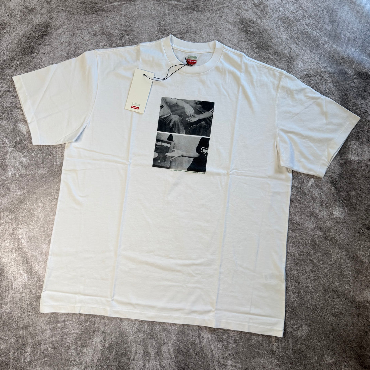 Supreme "Supreme®/A.PRESSE Tee" - White