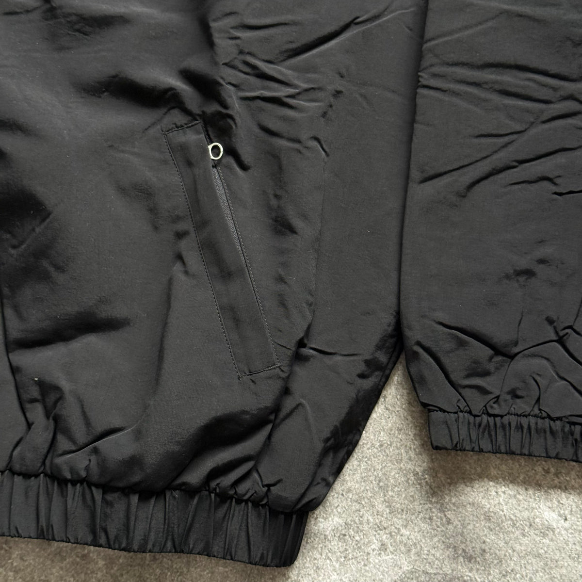 Campera Supreme®/Nike® "Nylon Hooded Jacket" - Black