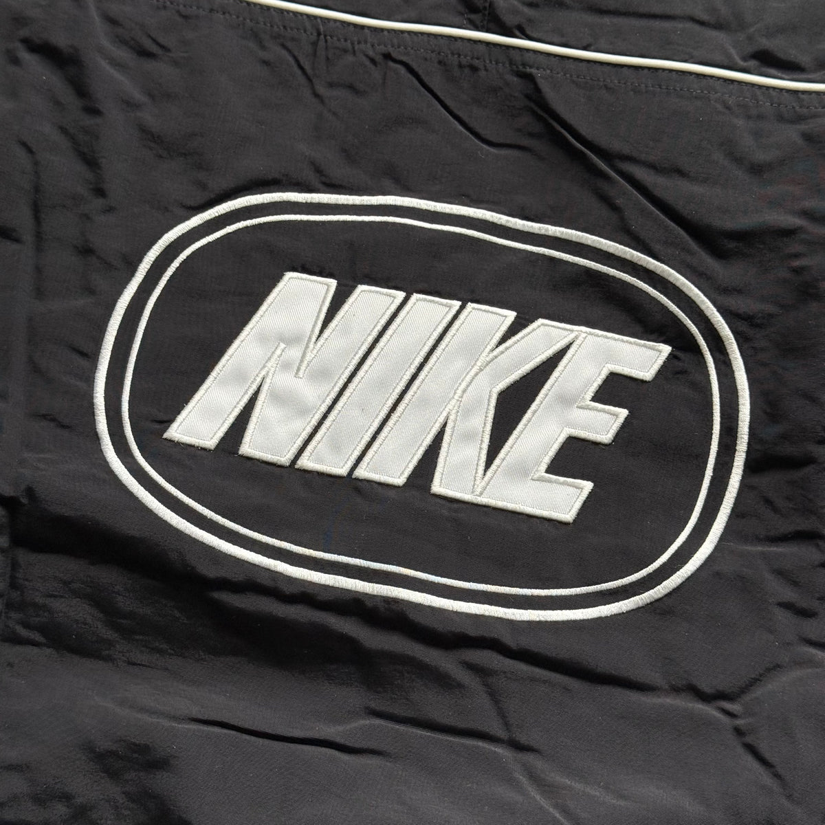 Campera Supreme®/Nike® "Nylon Hooded Jacket" - Black