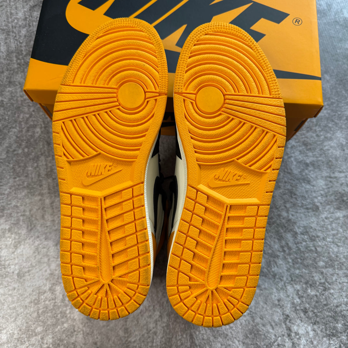 Jordan 1 Retro High OG Taxi - VNDS (JO)